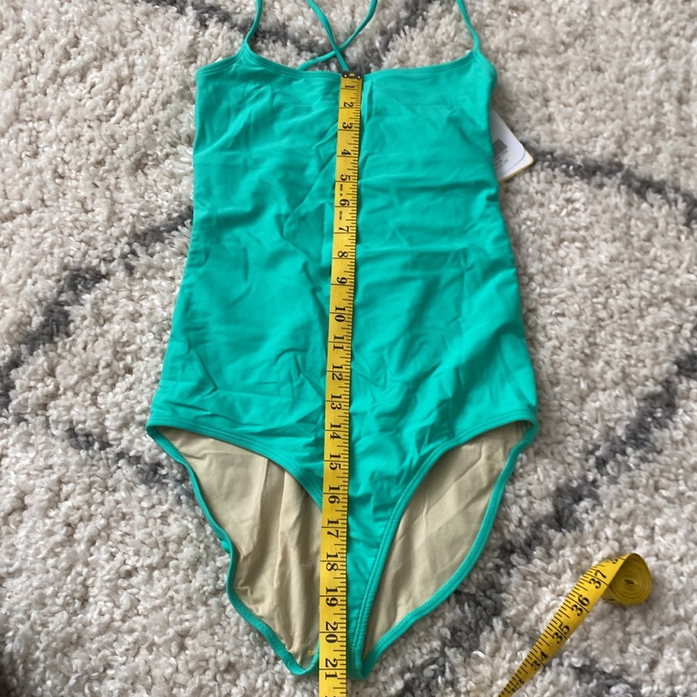 Fabletics Liza One-Piece - Picture 8 of 9